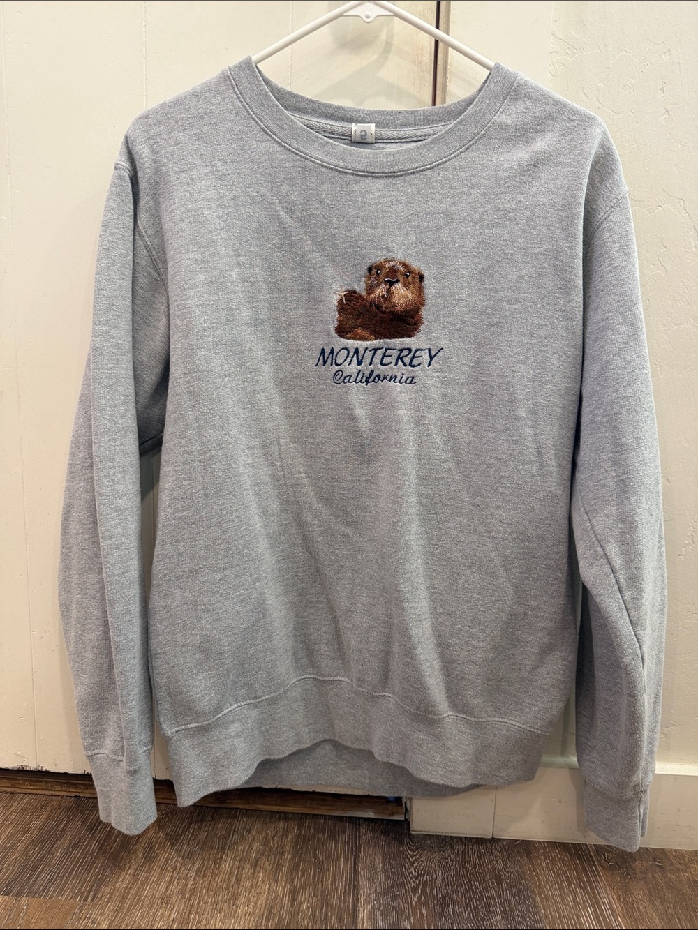 Monterey California Gray Crewneck Sweatshirt with Otter Motif